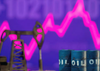 Precios del crudo se disparan más de un 5 % ante la previsión de que EE. UU. prohíba el petróleo ruso
