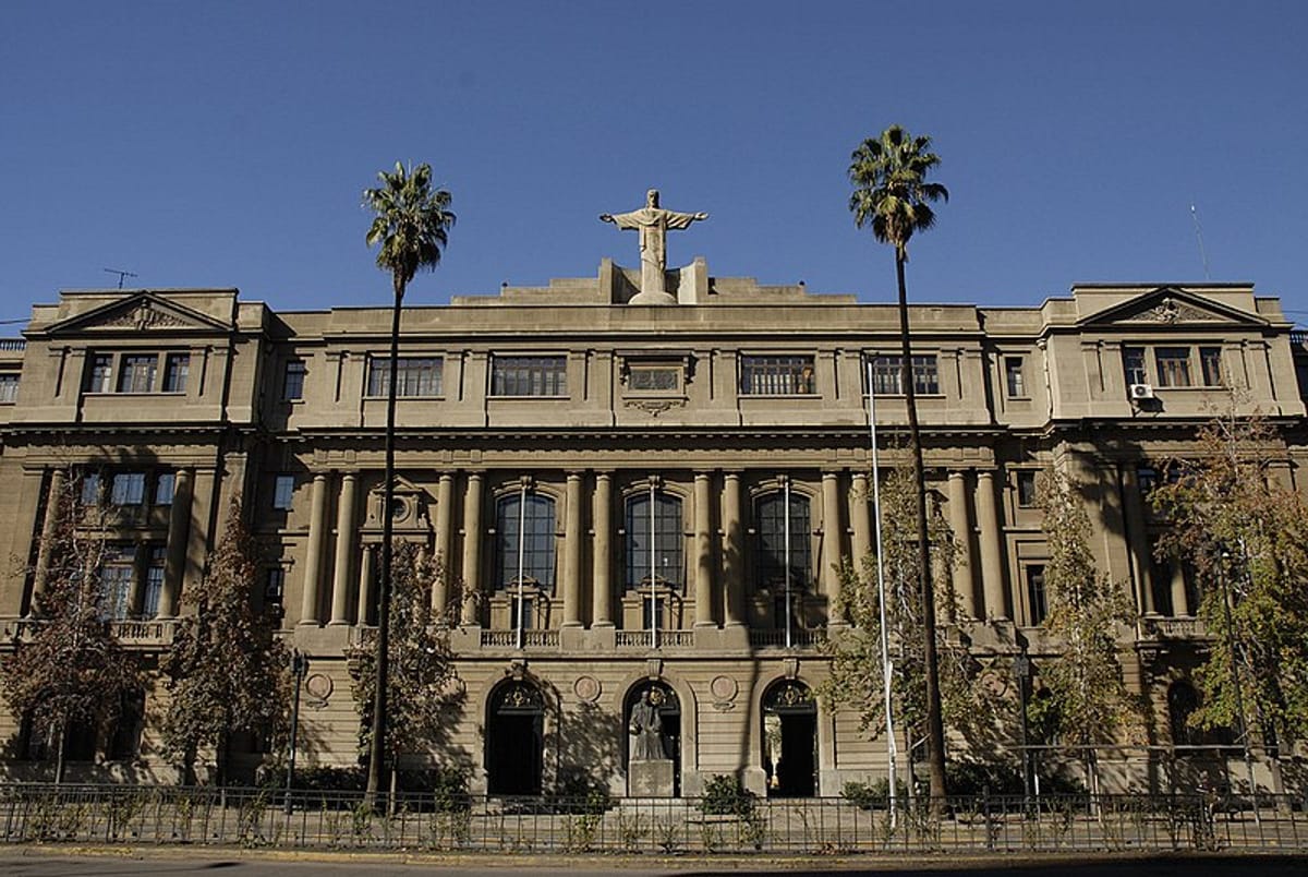 La situación de los estudiantes judíos en Chile empeora cada día