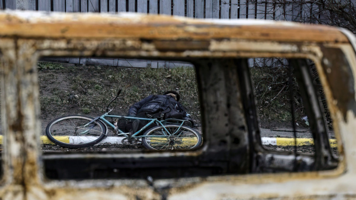 El Reino Unido recoge pruebas de atrocidades “abominables” en Bucha