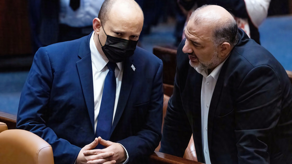 Bennett se reúne con Mansour Abbas por primera vez desde que Ra'am boicoteó el gobierno