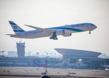 Despega el primer vuelo directo entre Tel Aviv y la ciudad egipcia de Sharm el-Sheikh