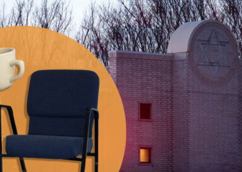 La silla que un rabino de Texas lanzó a su secuestrador se dirige a un museo