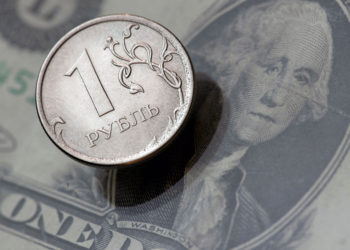 Cómo han afectado las sanciones a Rusia al dólar estadounidense