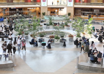Shavuot marca el inicio de un verano intenso para el aeropuerto Ben Gurion