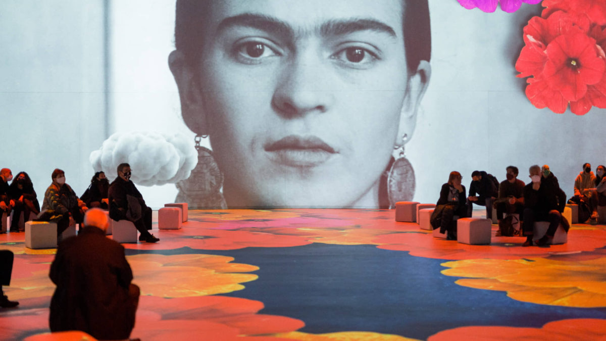 Los autorretratos y la historia de Frida Kahlo llegan a Israel