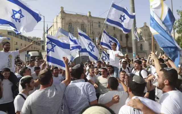 La “Marcha de las Banderas” del Día de Jerusalén limitará la asistencia a la Puerta de Damasco y al Muro Occidental