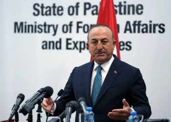 En Ramala, el ministro turco de Asuntos Exteriores se compromete a apoyar a los palestinos