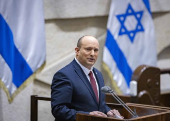 Bennett reitera propuesta a la Autoridad Palestina para una investigación conjunta de la muerte de Shireen Abu akleh