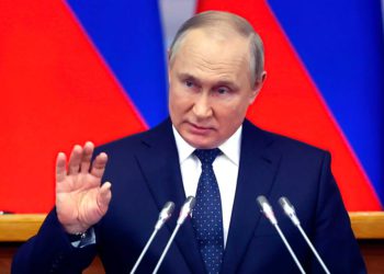 Putin promete que, “como en 1945”, Ucrania será liberada de la “suciedad nazi”