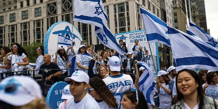 Un mensaje poderoso y visible: Se espera que 40.000 personas participen en el desfile de Israel en Nueva York