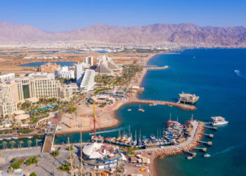 Eilat de Israel busca expandirse más allá del turismo