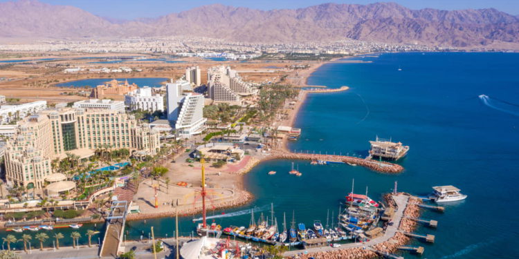 Eilat de Israel busca expandirse más allá del turismo