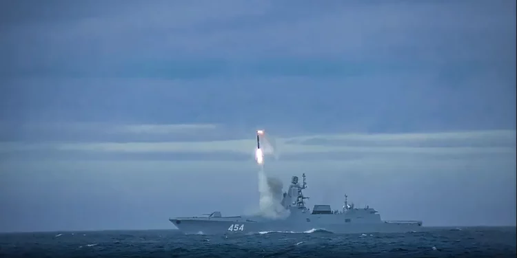 Rusia prueba el misil hipersónico Zircon como advertencia a sus adversarios
