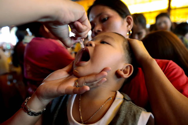 Encuentran poliovirus en las aguas residuales de Londres