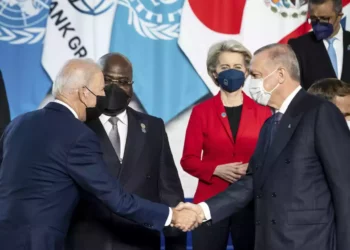 Erdogan se reunirá con Biden en la cumbre de la OTAN para mantener conversaciones cruciales sobre la invasión rusa