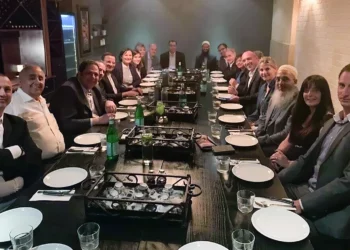 Delegación comercial egipcia visita Israel en busca de mayor cooperación