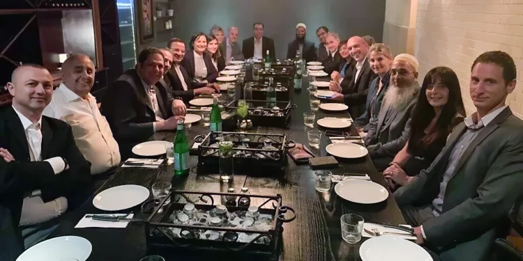 Delegación comercial egipcia visita Israel en busca de mayor cooperación