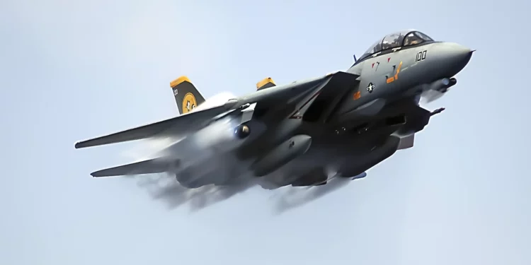 Por qué el F-14 Tomcat es un avión extraordinario