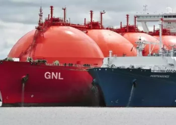 Europa importa volúmenes récord de GNL