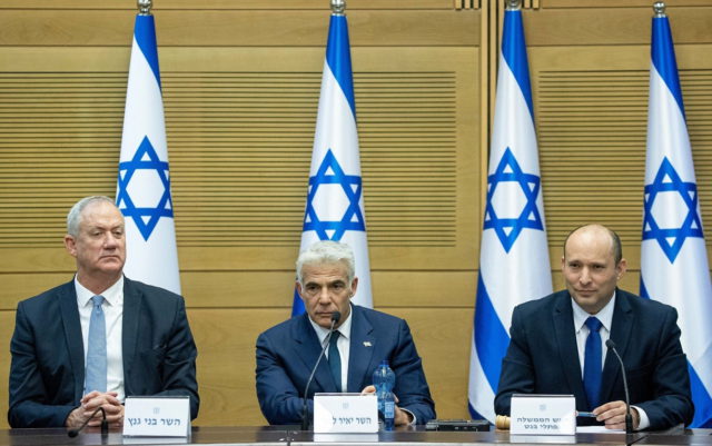 Yair Lapid asume el cargo como decimocuarto primer ministro de Israel