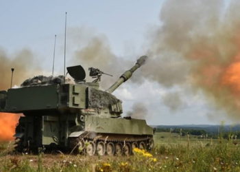 Ucrania quiere comprar 100 obuses Panzerhaubitze adicionales a Alemania