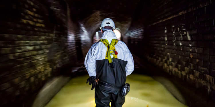 Encuentran poliovirus en las aguas residuales de Londres