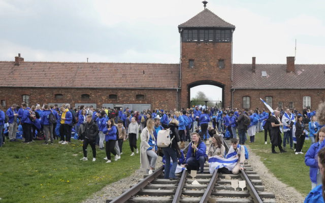 Israel cancela los viajes de estudiantes a Polonia debido a una disputa diplomática