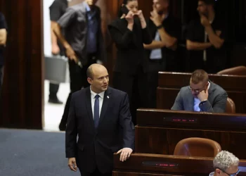 La ley de Judea y Samaria cae en la Knesset: Dos miembros de la coalición votaron en contra