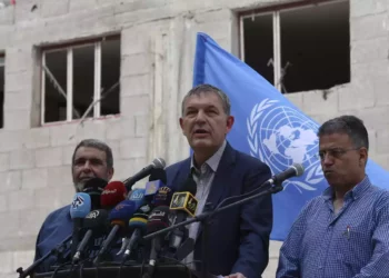 La UNRWA suspende a 6 empleados por incitación y antisemitismo en redes sociales