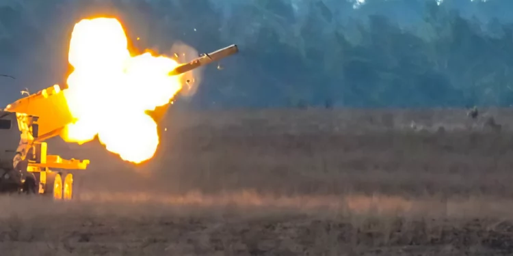 Con misil Harpoon Ucrania destruye buque de guerra ruso en el mar Negro