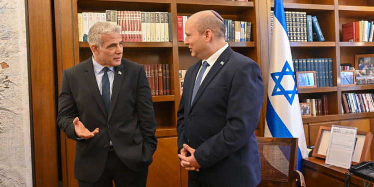 Líderes mundiales felicitan al nuevo primer ministro israelí Lapid