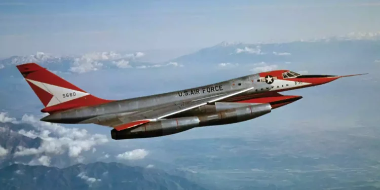 Convair B-58 Hustler: El primer bombardero operativo en alcanzar Mach 2