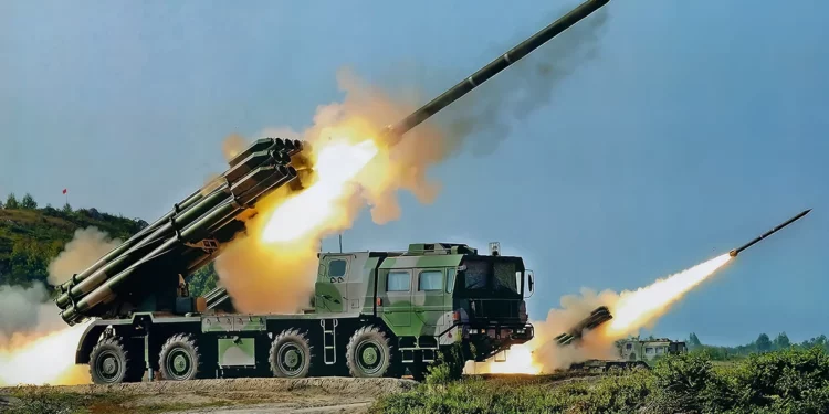 BM-30 Smerch: El potente sistema de artillería de largo alcance de Rusia