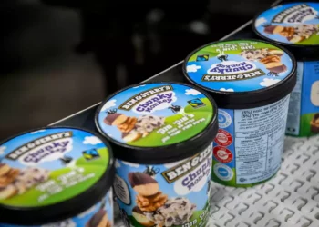 Ben & Jerry’s busca bloquear el acuerdo para la venta de productos en Judea y Samaria