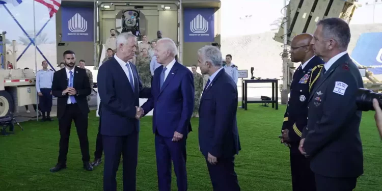Israel presenta a Biden sistemas de defensa aéreos de varios niveles