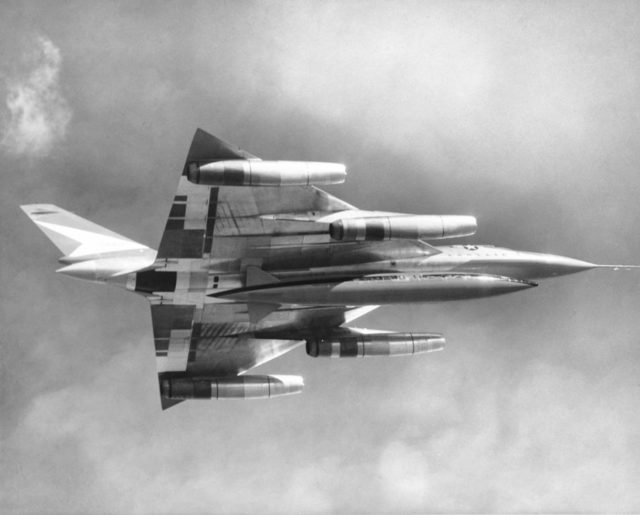 Convair B-58 Hustler: El primer bombardero operativo en alcanzar Mach 2