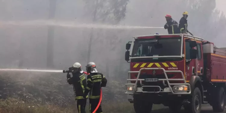 Los incendios forestales se extienden por toda Europa mientras la ola de calor se intensifica