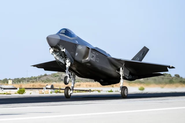 Por qué los cazas furtivos F-35 de Estados Unidos se entrenan en Grecia