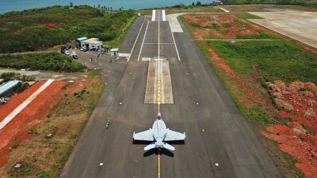 Cazas de Boeing y Dassault compiten por contratos con la Fuerza Aérea y la Marina India