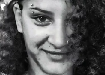Un tribunal de los Emiratos Árabes Unidos condena a una mujer israelí a cadena perpetua tras anularse su condena a muerte