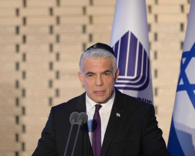 Lapid: Israel debe encontrar una nueva forma de tratar con Gaza