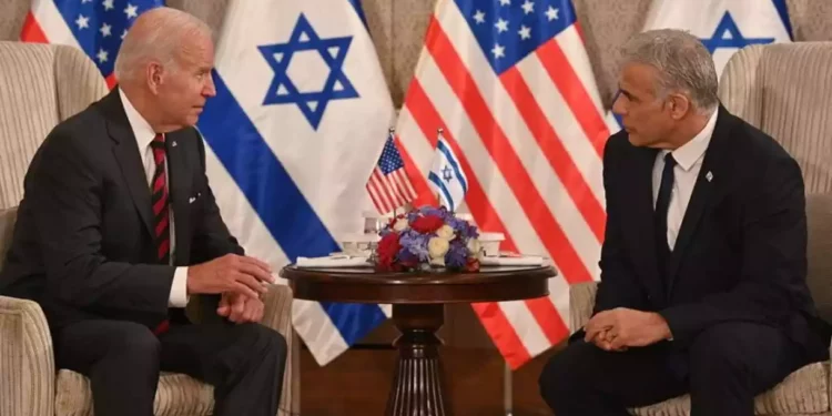 Biden intenta persuadir al primer ministro israelí para que suministre armas a Ucrania