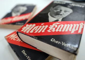 Académicos alemanes ponen en línea el “Mein Kampf” de Hitler