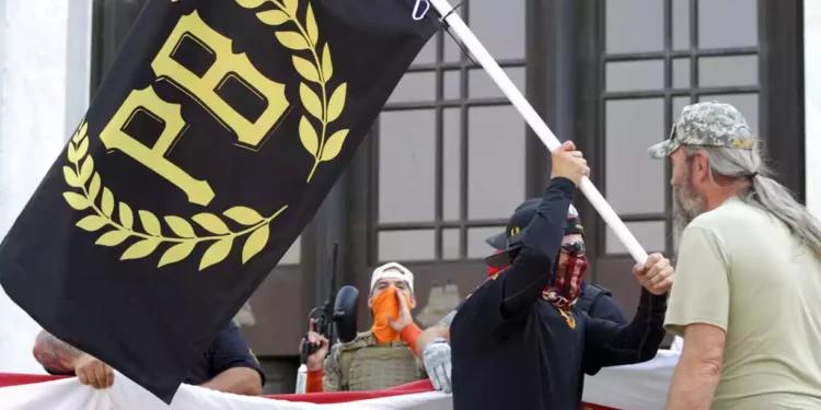 Nueva Zelanda designa al grupo de extrema derecha “Proud Boys” como organización terrorista