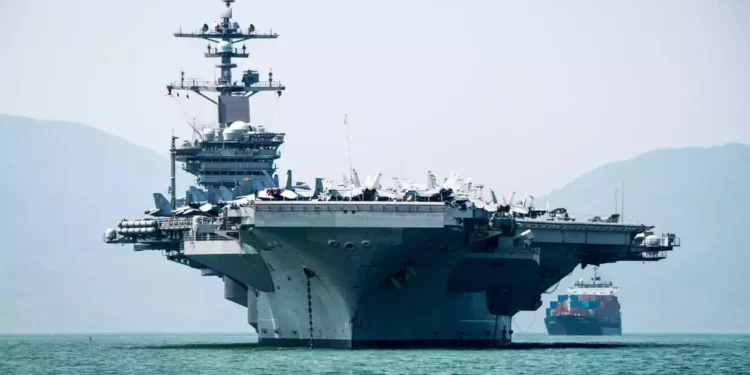 USS Nimitz: El poderoso portaaviones que ama la Armada de EE.UU.