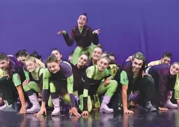 Equipo de danza israelí gana medalla de oro en competición internacional en España