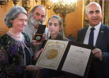 Familia italiana recibe homenaje por salvar a los judíos durante el Holocausto