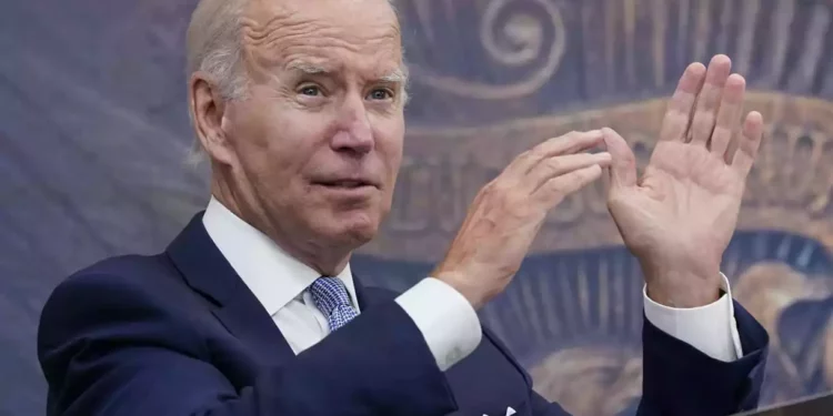 Biden pide a Rusia y China que entablen conversaciones sobre el control de armas nucleares