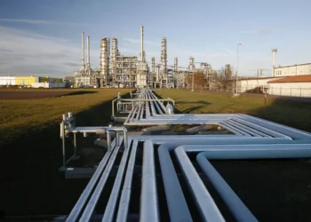 Se interrumpe el flujo de petróleo ruso a través del oleoducto de Druzhba hacia Europa central
