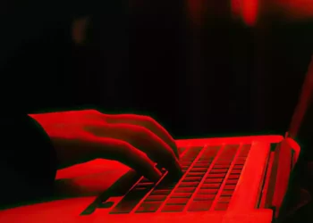 Hackers israelíes habrían derribado el sitio web de noticias del CGRI de Irán